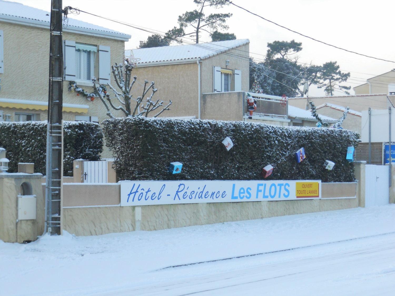 Hotel Residence Les Flots Saint-Palais-sur-Mer Luaran gambar