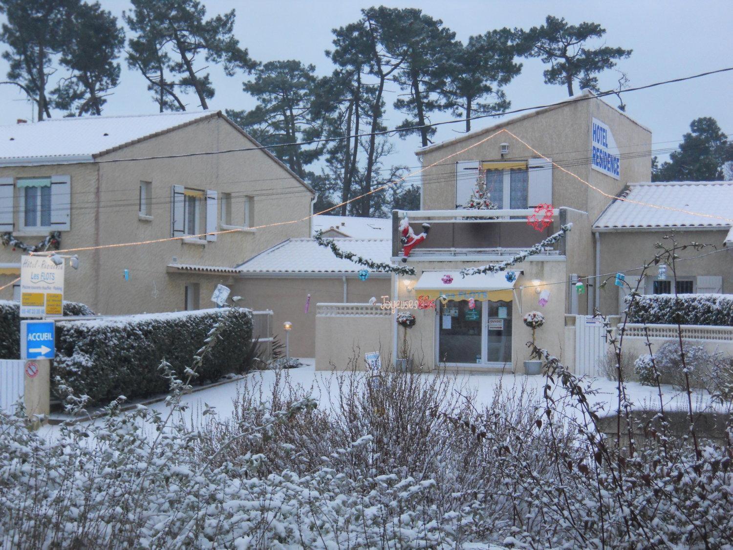 Hotel Residence Les Flots Saint-Palais-sur-Mer Luaran gambar