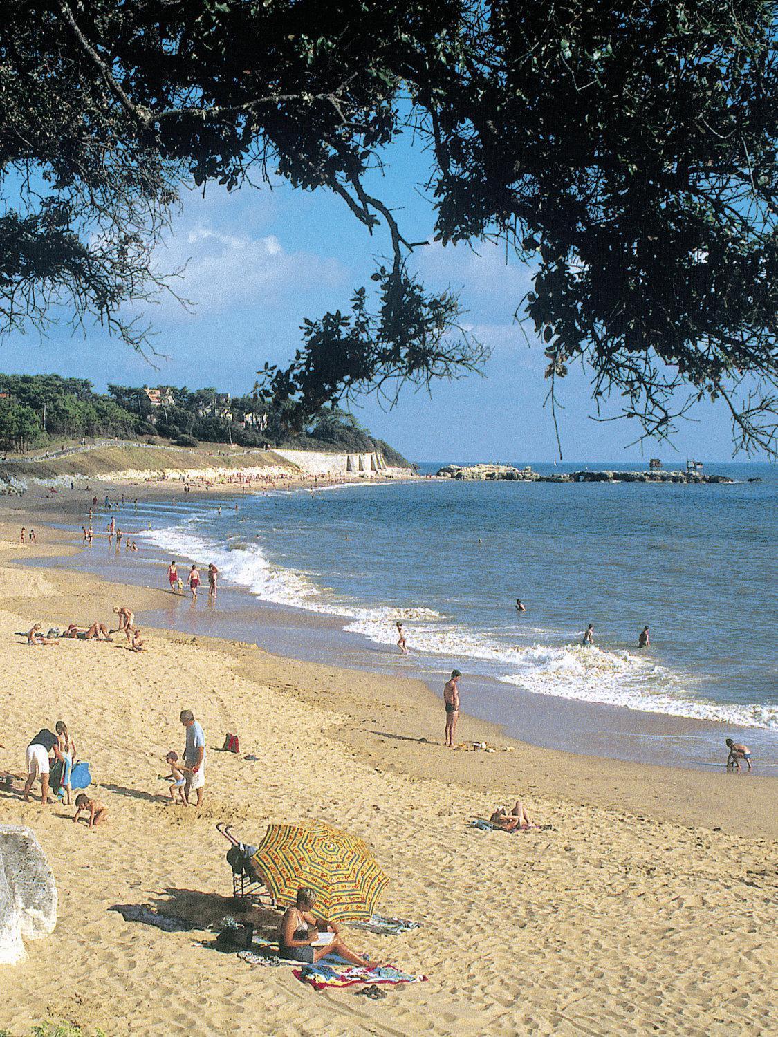 Hotel Residence Les Flots Saint-Palais-sur-Mer Luaran gambar