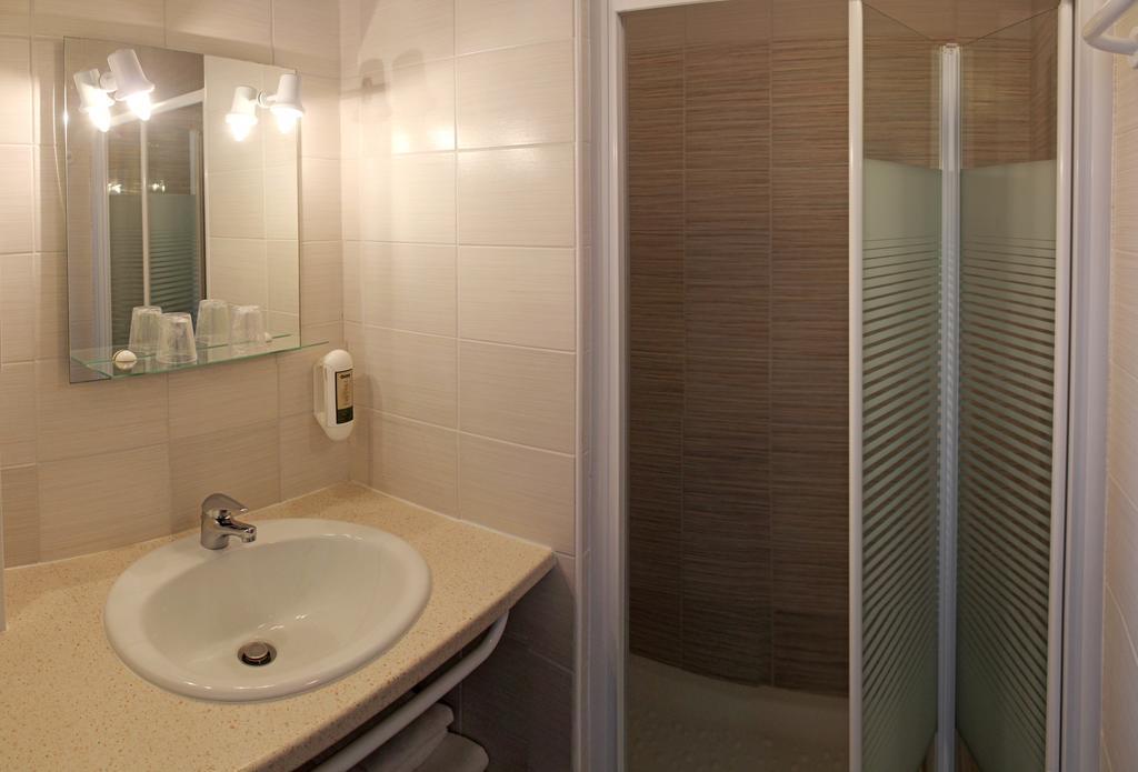 Hotel Residence Les Flots Saint-Palais-sur-Mer Luaran gambar